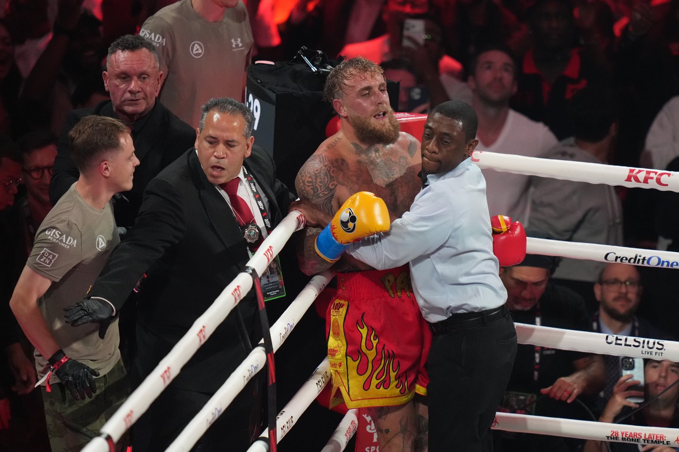 Jake Paul reports 'double broken jaw' from his KO loss to Anthony Joshua | iNFOnews.ca