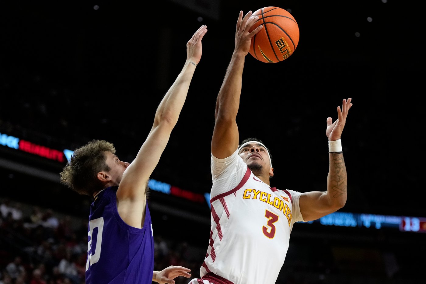 Jefferson and Lipsey lead No. 16 Iowa State to 96-57 win over Stonehill | iNFOnews.ca