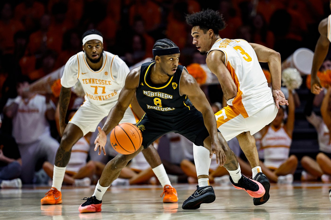 Nate Ament scores 23 to lead No. 18 Tennessee over Northern Kentucky, 95-56 | iNFOnews.ca