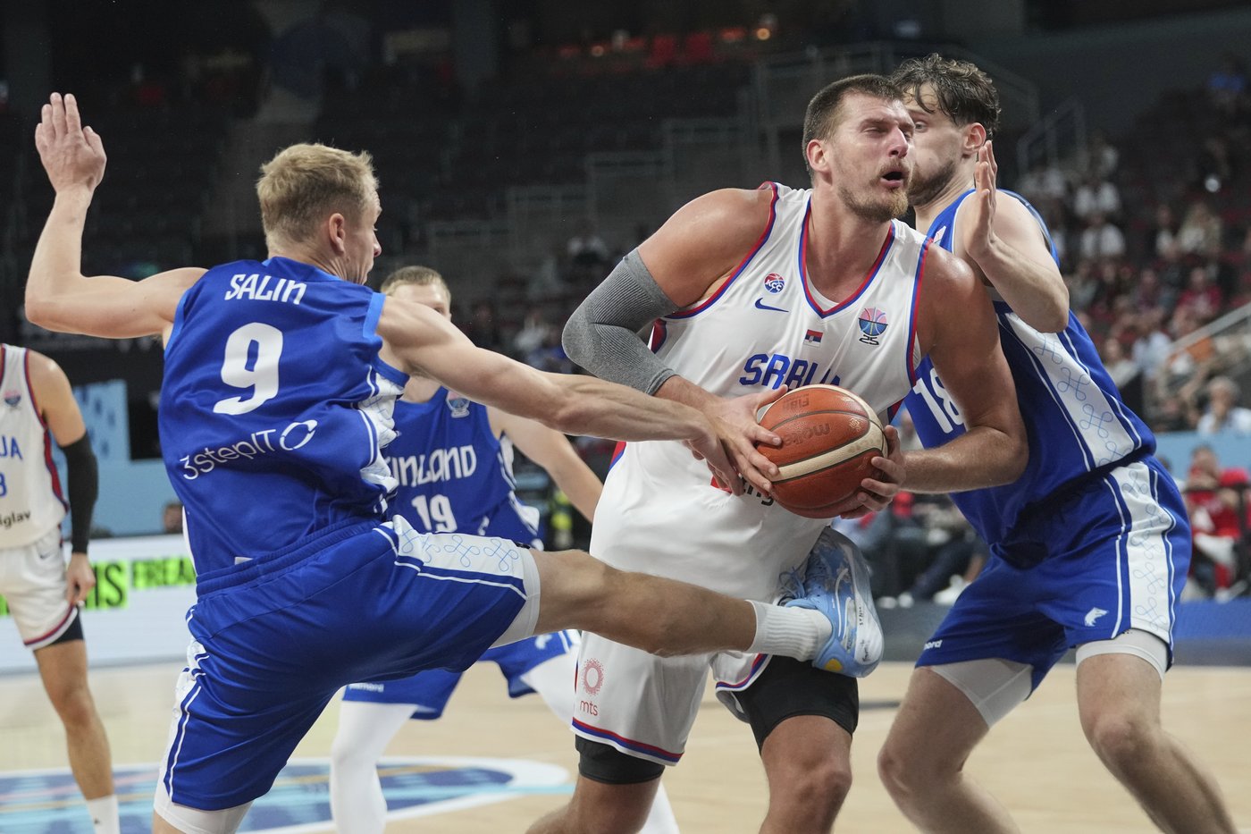 Finland stuns Serbia and Nikola Jokic to reach quarterfinals at EuroBasket | iNFOnews.ca