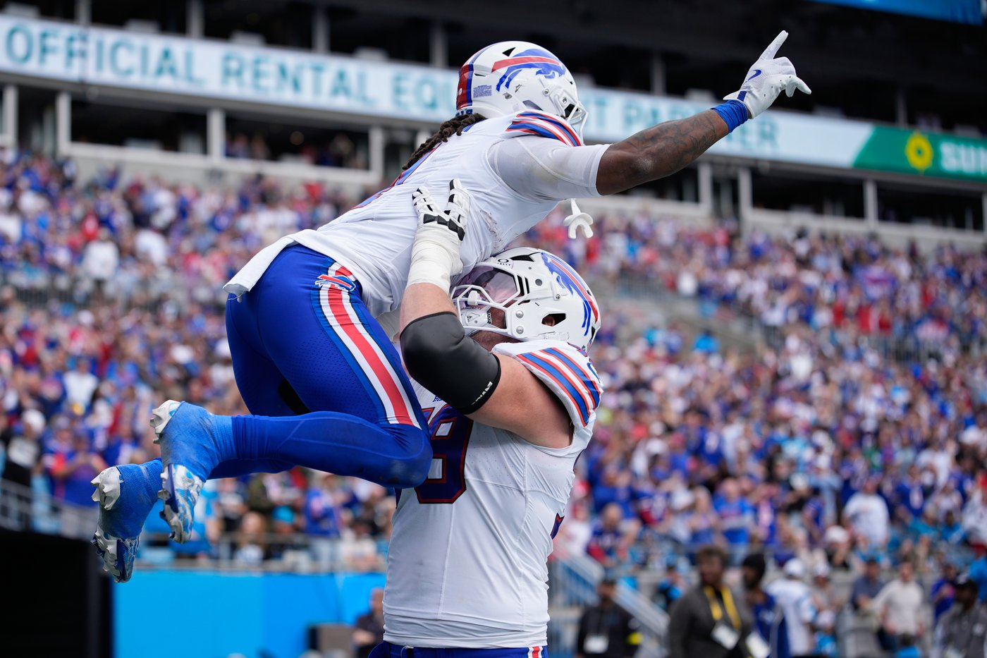 Bills establish 'identity' behind James Cook and dominant running game in 40-9 rout of Panthers | iNFOnews.ca Bills establish 'identity' behind James Cook and dominant running game in 40-9 rout of Panthers | iNFOnews.ca