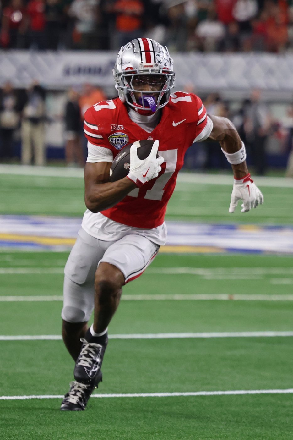 Ohio State's Carnell Tate declares for NFL draft after standout season | iNFOnews.ca
