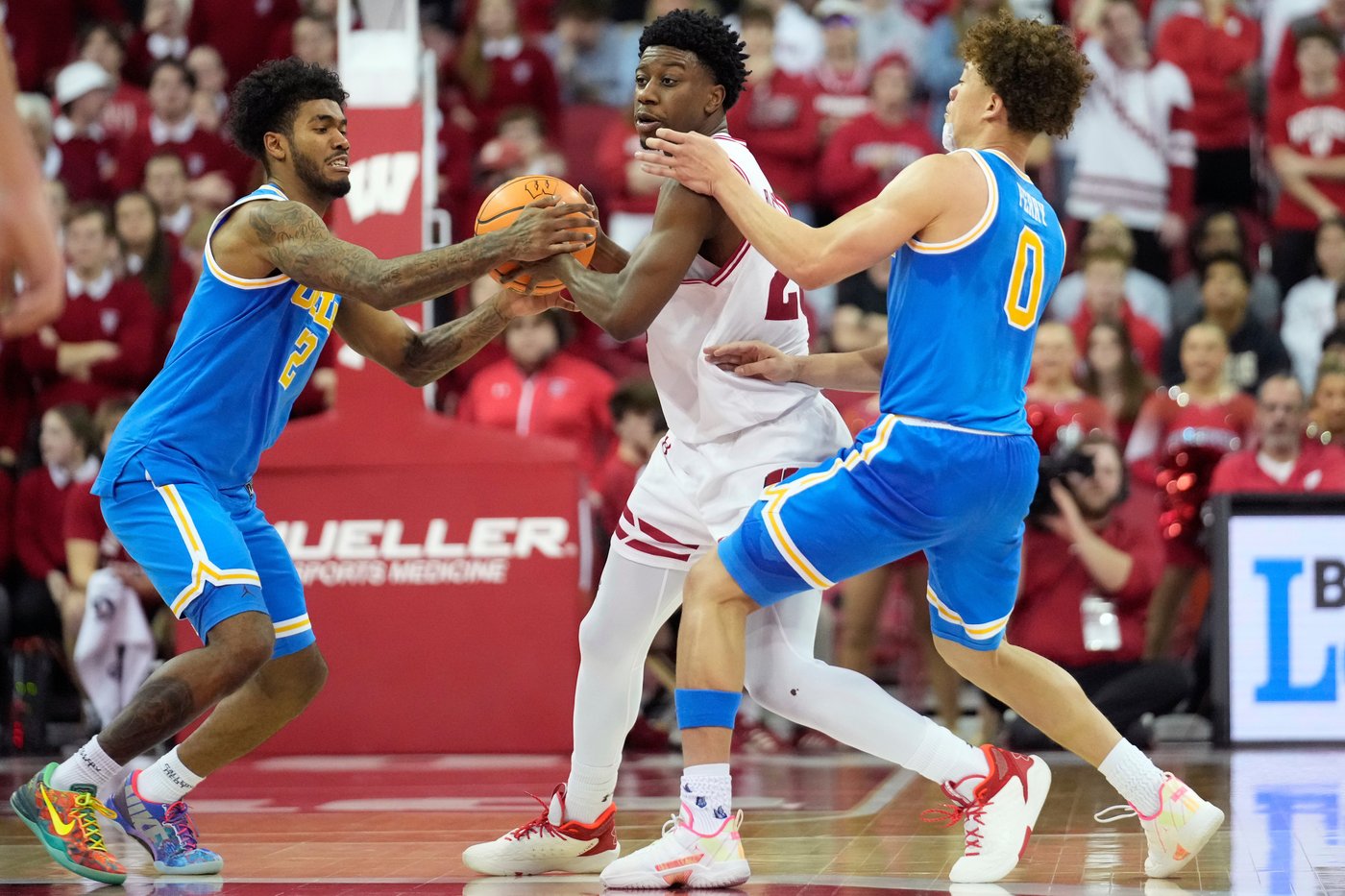 Wisconsin beats UCLA 80-72 in Bruins' first game in Madison since 1962 | iNFOnews.ca Wisconsin beats UCLA 80-72 in Bruins' first game in Madison since 1962 | iNFOnews.ca