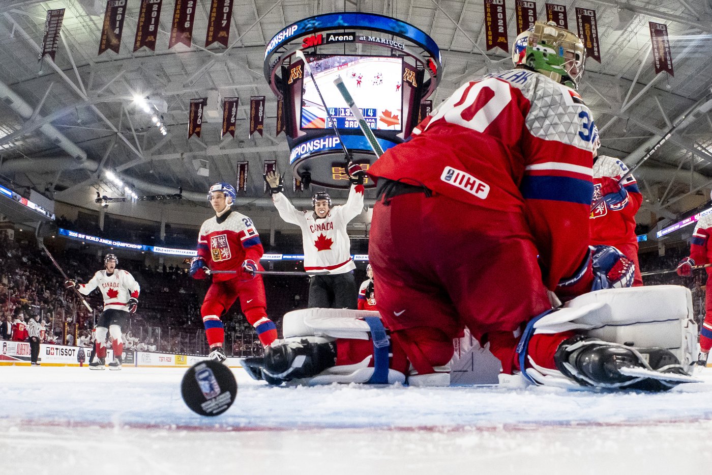 Parekh scores twice, Canada secures nervy victory over Czechia to open world juniors | iNFOnews.ca