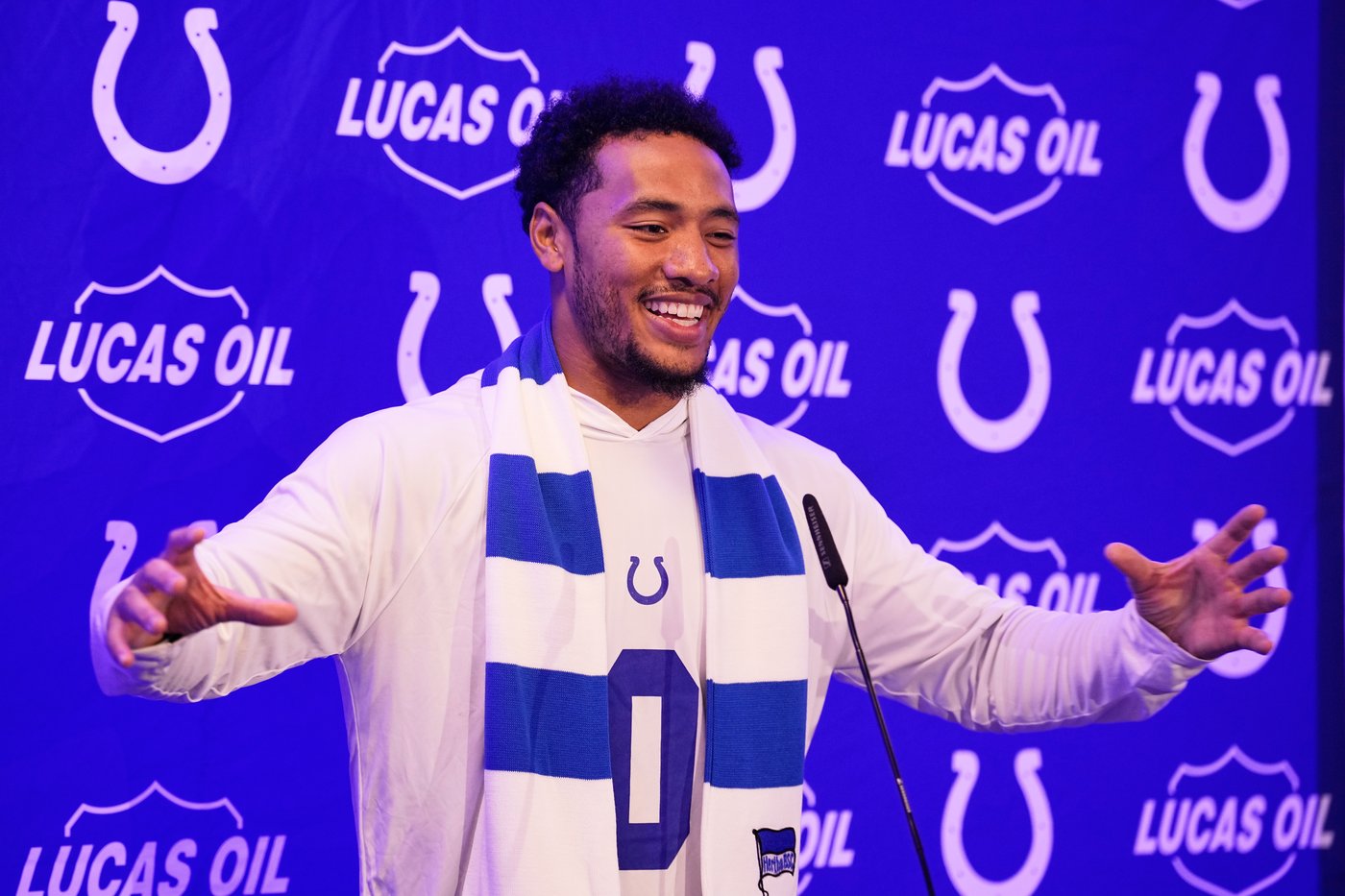 Colts put defensive tackle DeForest Buckner on injured reserve, 'no timetable' for return | iNFOnews.ca Colts put defensive tackle DeForest Buckner on injured reserve, 'no timetable' for return | iNFOnews.ca
