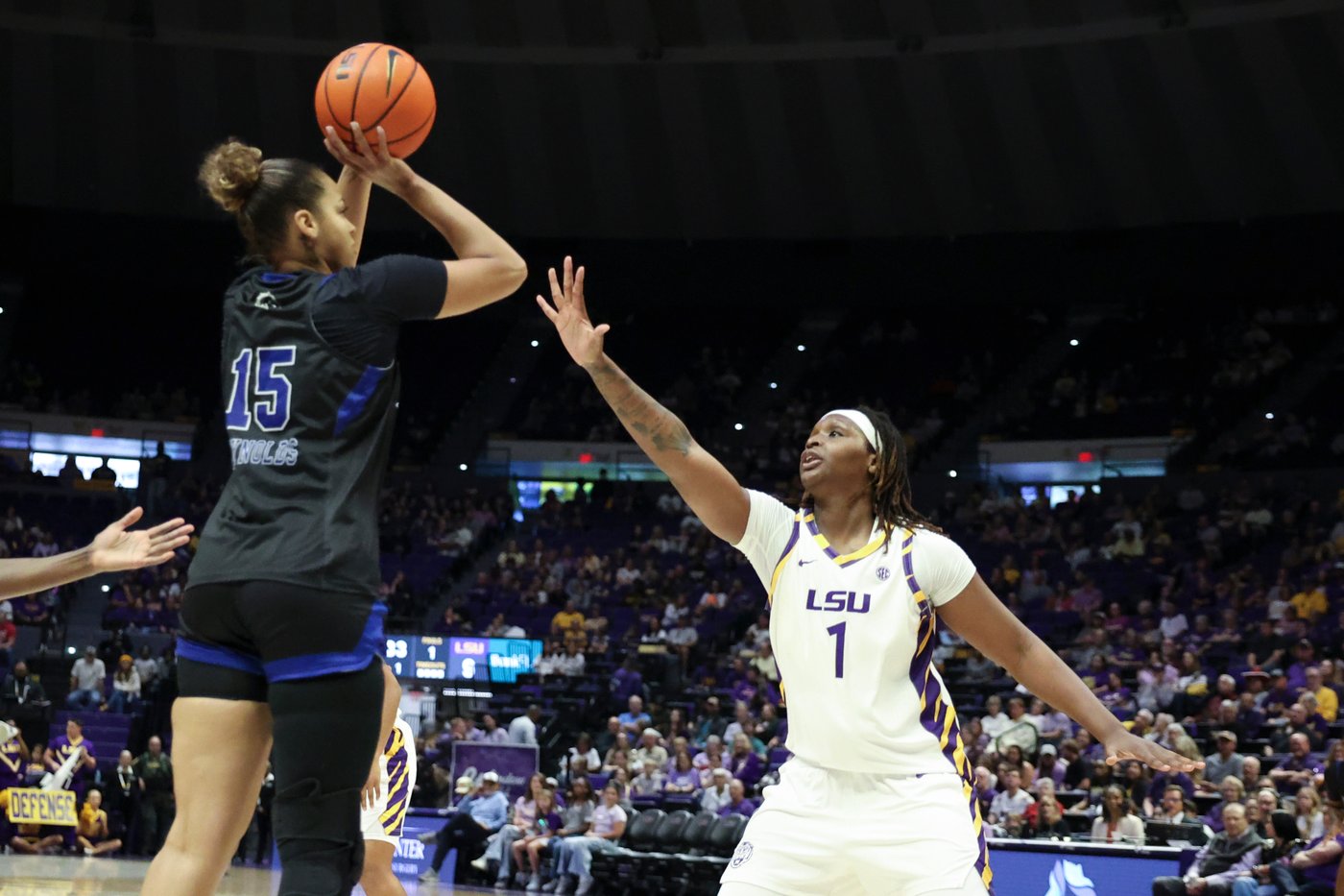 No. 5 LSU women rout UT-Arlington 110-45 to improve to 13-0 | iNFOnews.ca