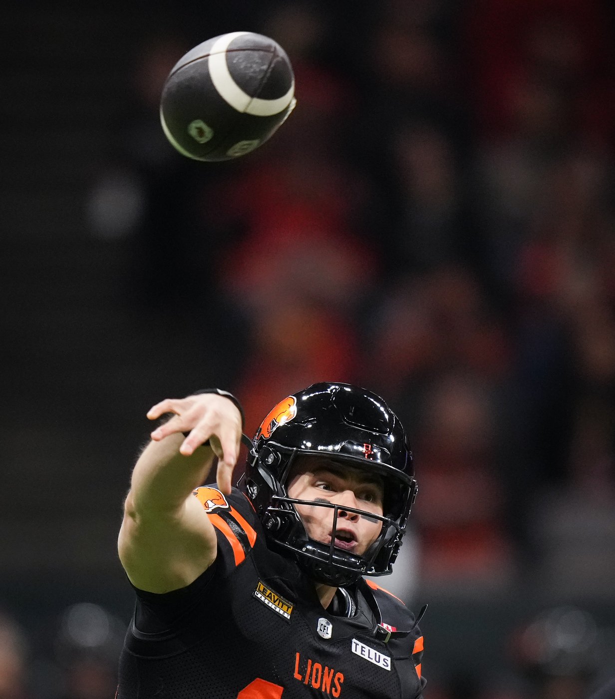 Oliveira to face stiff competition from Rourke for CFL top player, Canadian awards | iNFOnews.ca Oliveira to face stiff competition from Rourke for CFL top player, Canadian awards | iNFOnews.ca