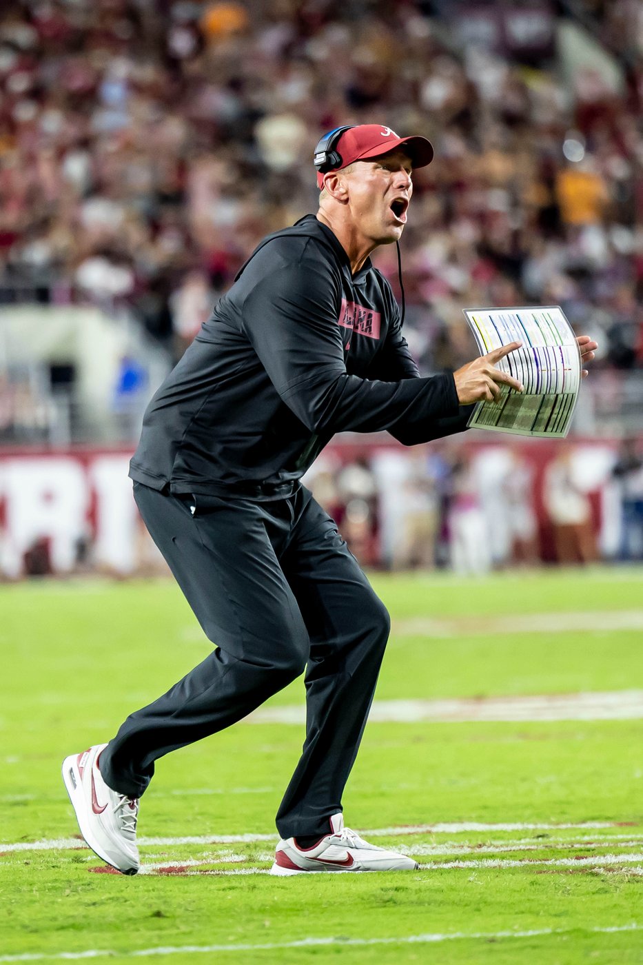 Alabama coach Kalen DeBoer 'definitely evolving' as win streak grows, and it's contagious | iNFOnews.ca Alabama coach Kalen DeBoer 'definitely evolving' as win streak grows, and it's contagious | iNFOnews.ca