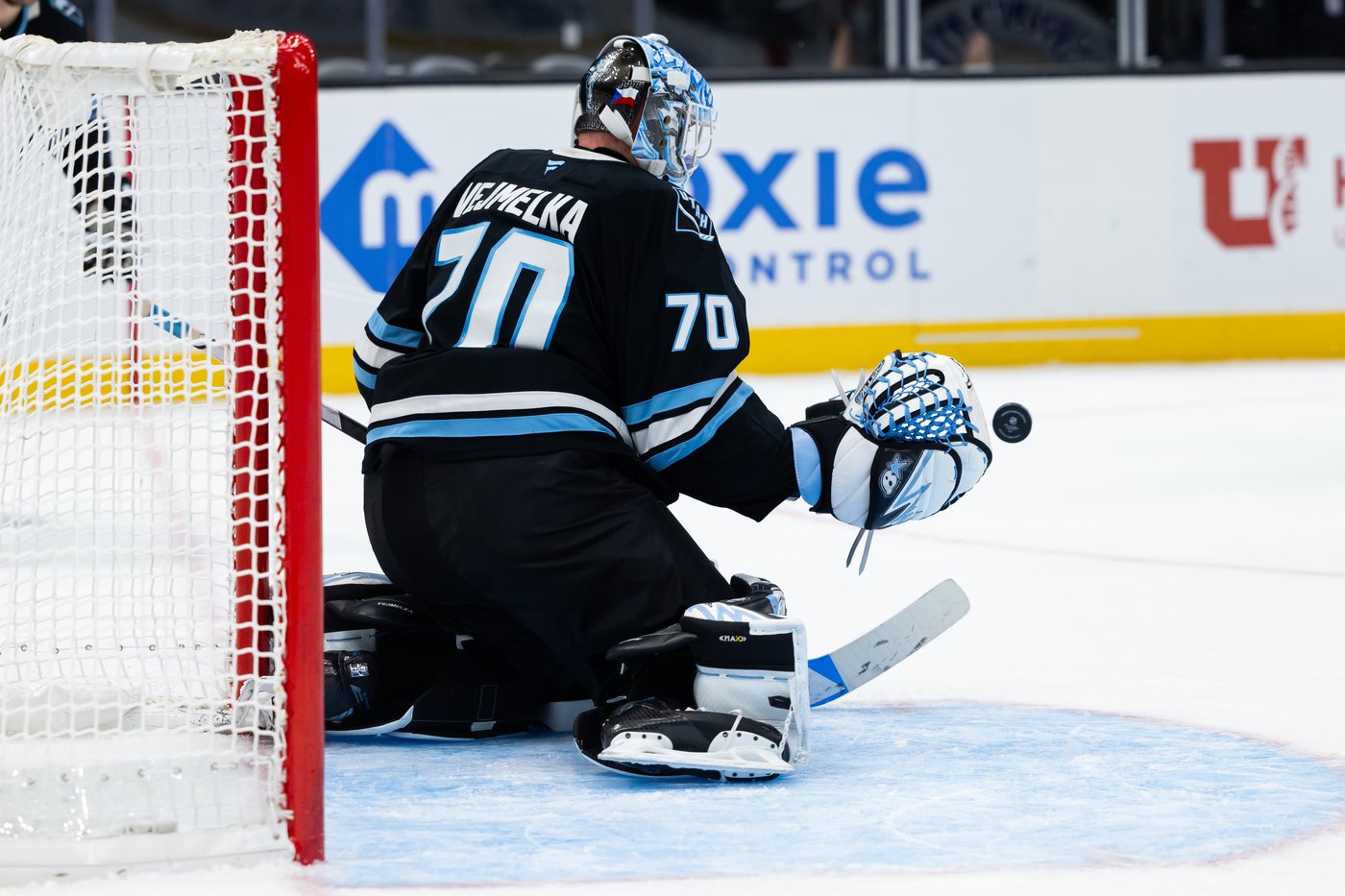 Armia scores 2, Kempe has goal and assist as Kings beat Mammoth 4-2 | iNFOnews.ca Armia scores 2, Kempe has goal and assist as Kings beat Mammoth 4-2 | iNFOnews.ca