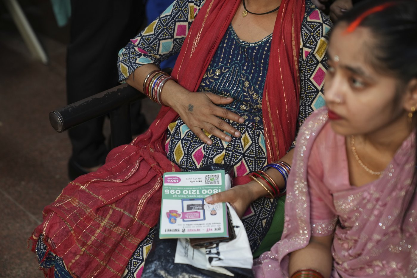 PHOTO ESSAY: Newborn caregiving programs help ease parenting in India | iNFOnews.ca
