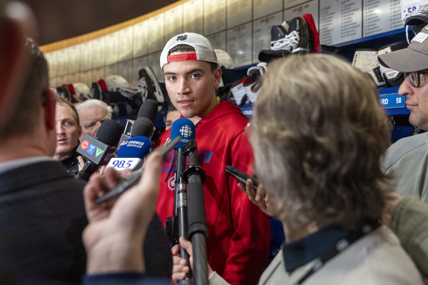 Nick Suzuki impressed by Montreal's off-season acquisitions: 'They fit right in' | iNFOnews.ca