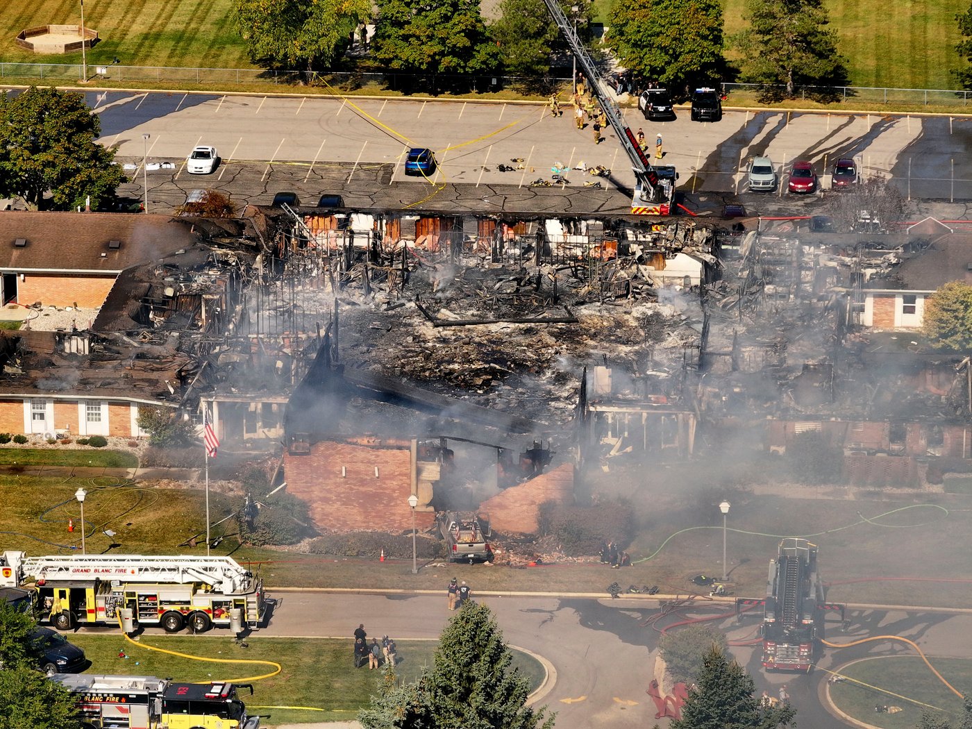 2 people dead and 8 wounded in a shooting and fire at a Michigan church, police say | iNFOnews.ca