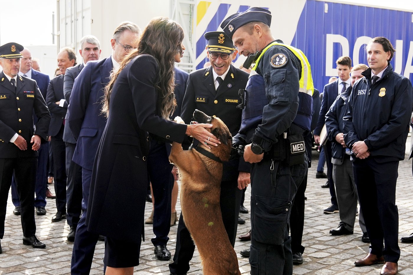 US homeland security chief and Belgian prime minister pledge joint efforts to tackle drug smuggling | iNFOnews.ca