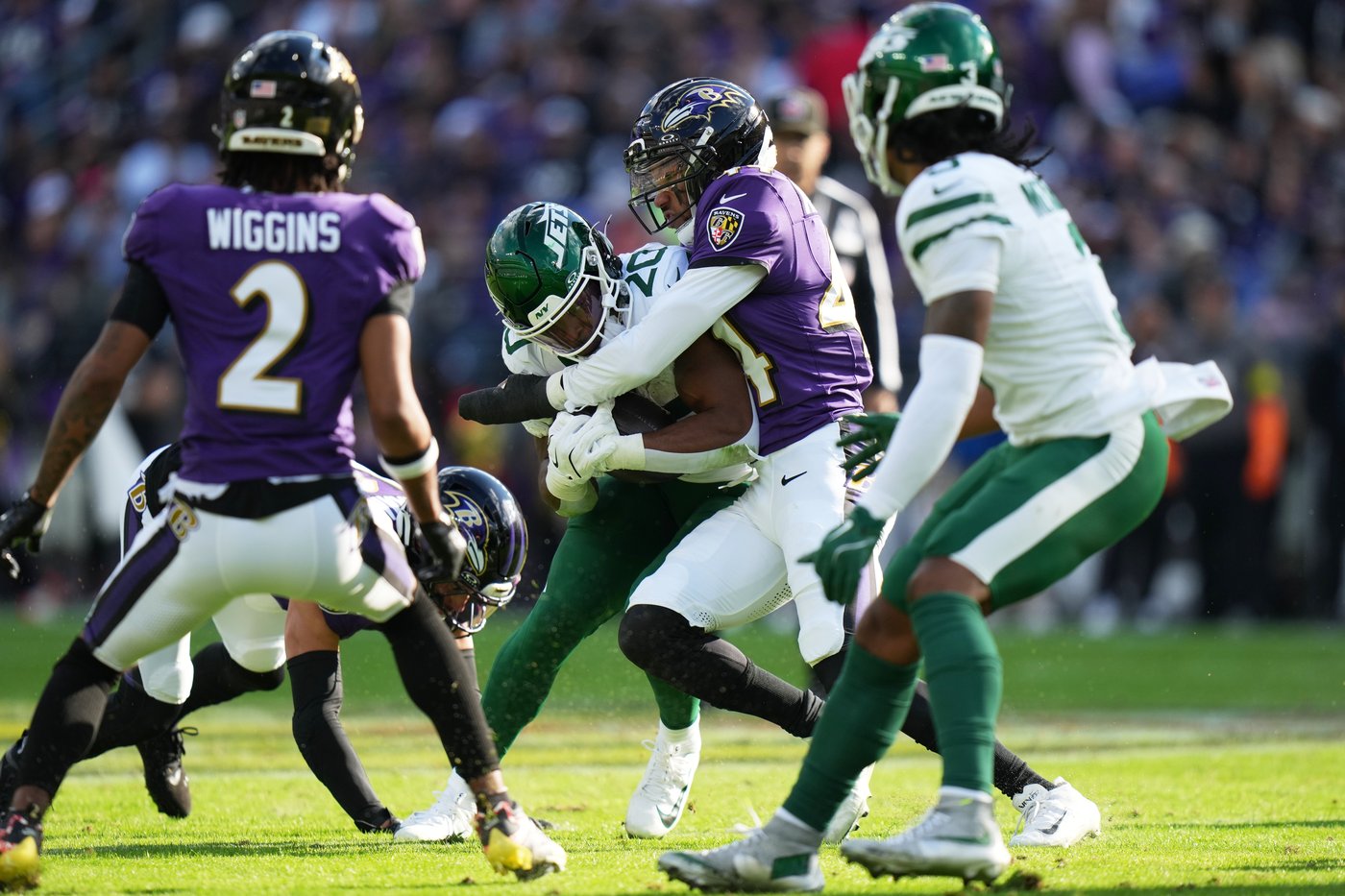 The Ravens have won 5 straight, but Lamar Jackson hasn't looked like himself lately | iNFOnews.ca