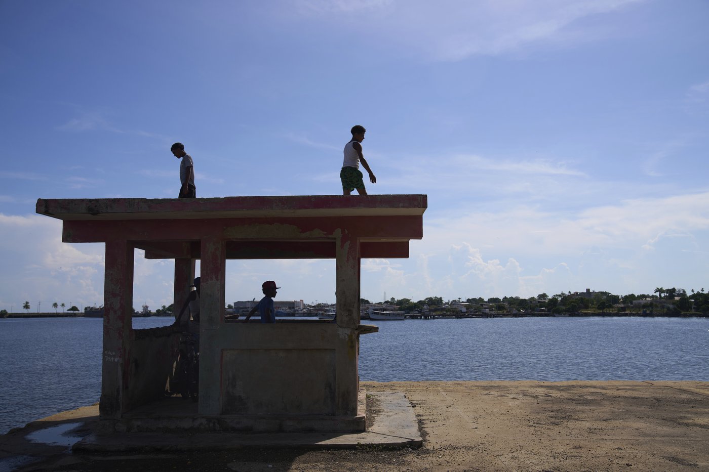 Photos of Venezuelan fishing communities affected by US military strike | iNFOnews.ca