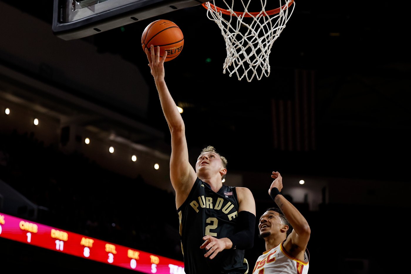 Purdue fans create home atmosphere in Boilermakers' first visit to Los Angeles in decades | iNFOnews.ca