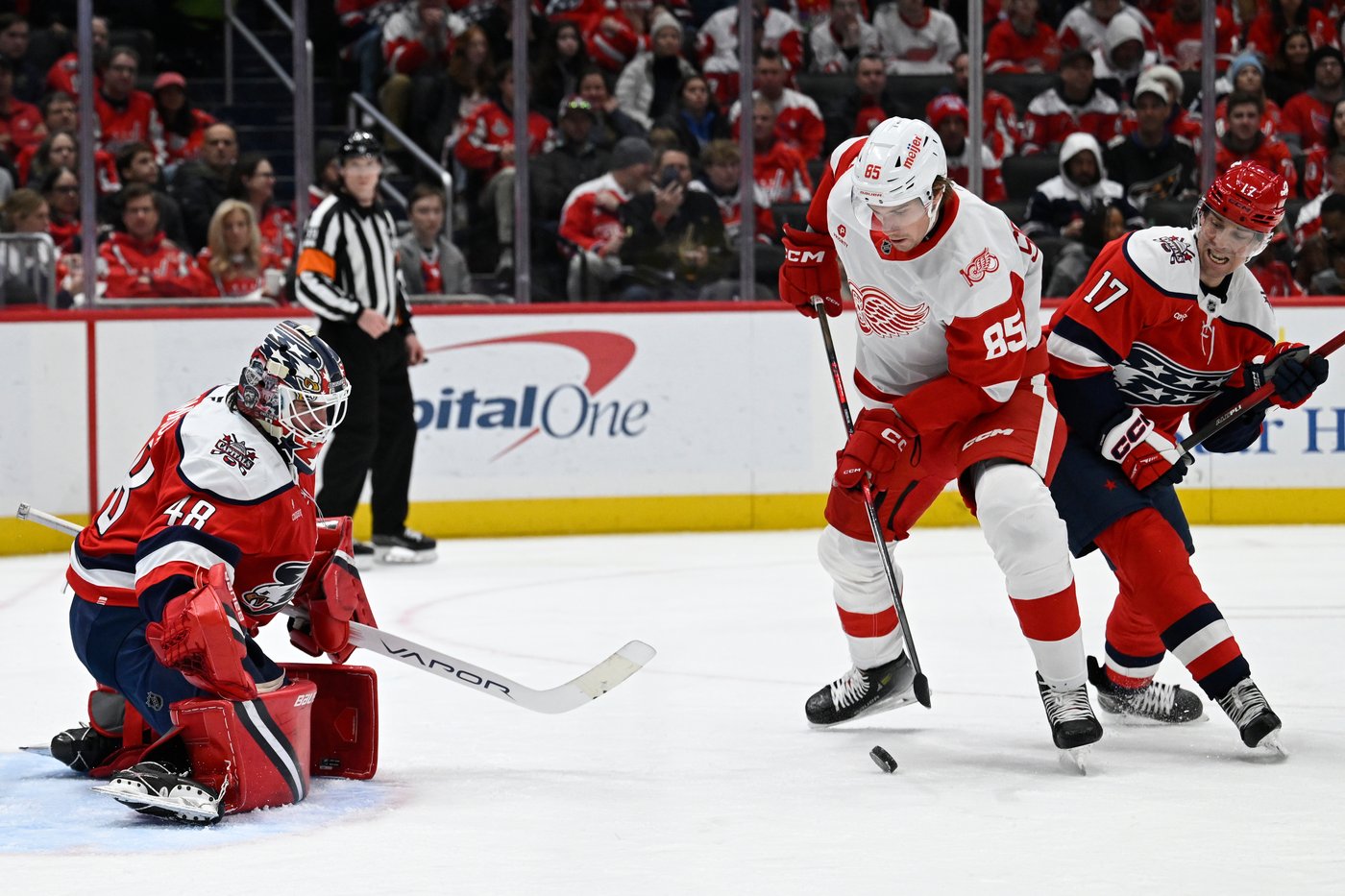 Moritz Seider has a goal and an assist, Red Wings beat Capitals 5-2 | iNFOnews.ca