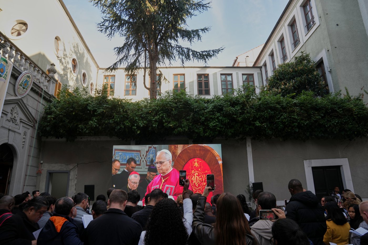 The Latest: Pope Leo XIV to call for Christian unity at site where Nicaean Creed established | iNFOnews.ca