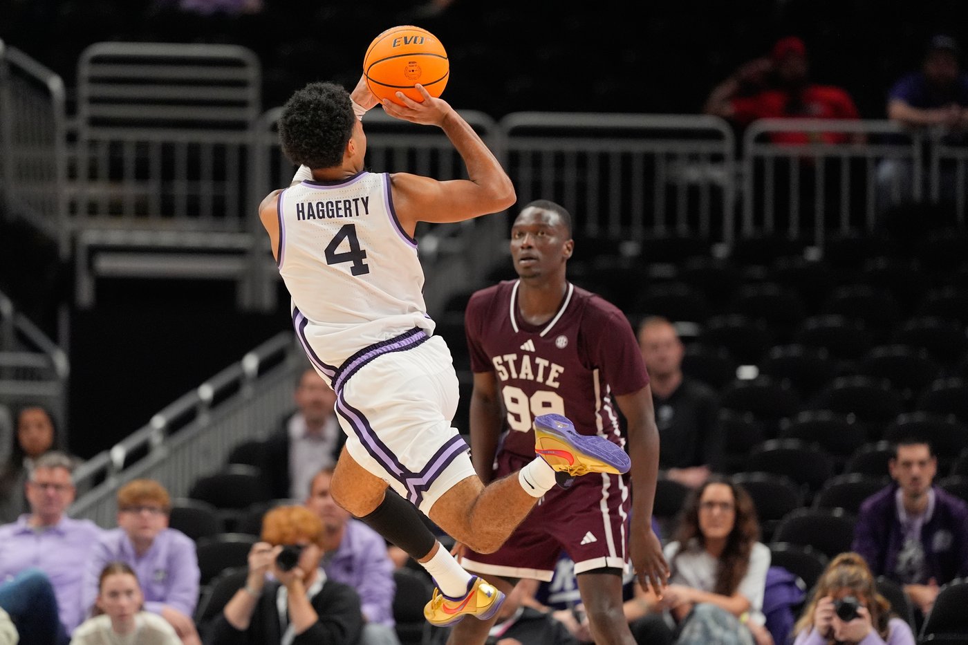 Kansas State's P.J. Haggerty is AP men's player of the week after averaging 31.7 points in 3 games | iNFOnews.ca