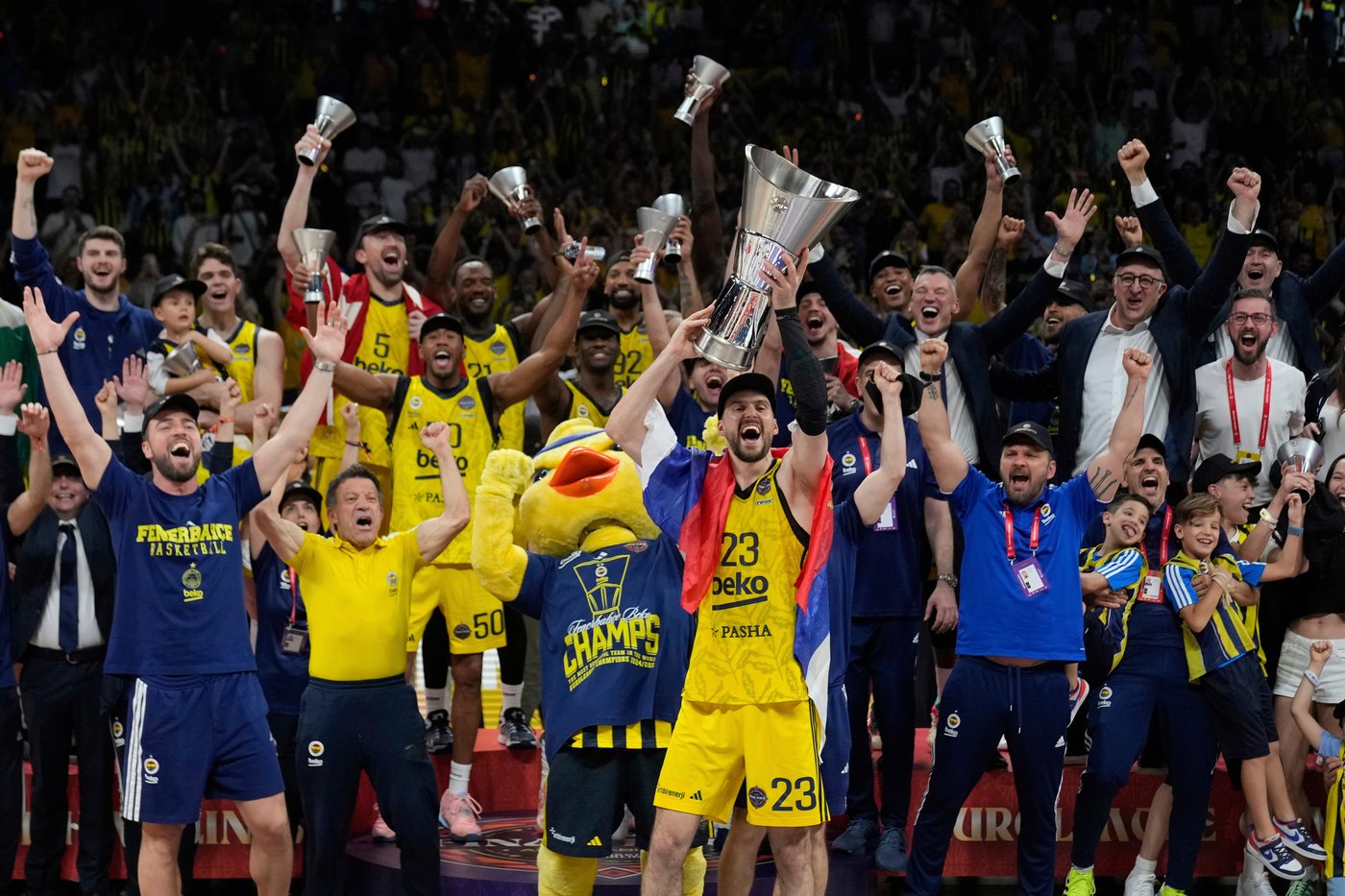 EuroLeague CEO criticizes NBA's ambitious European plan as a 'bit of a broken record' | iNFOnews.ca