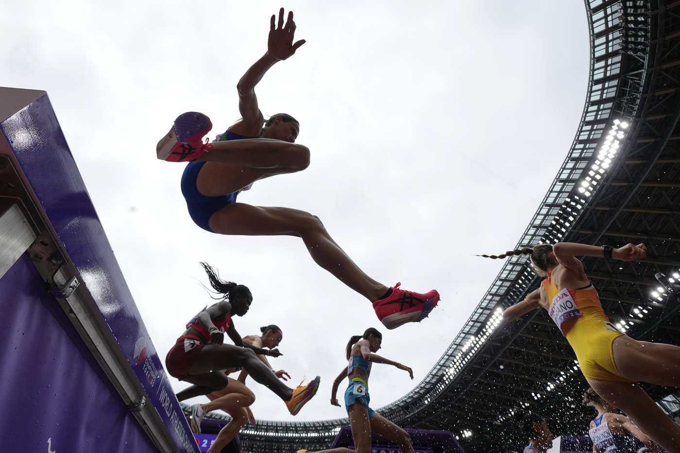 Photo highlights from Day 3 of the World Athletics Championships in Tokyo | iNFOnews.ca