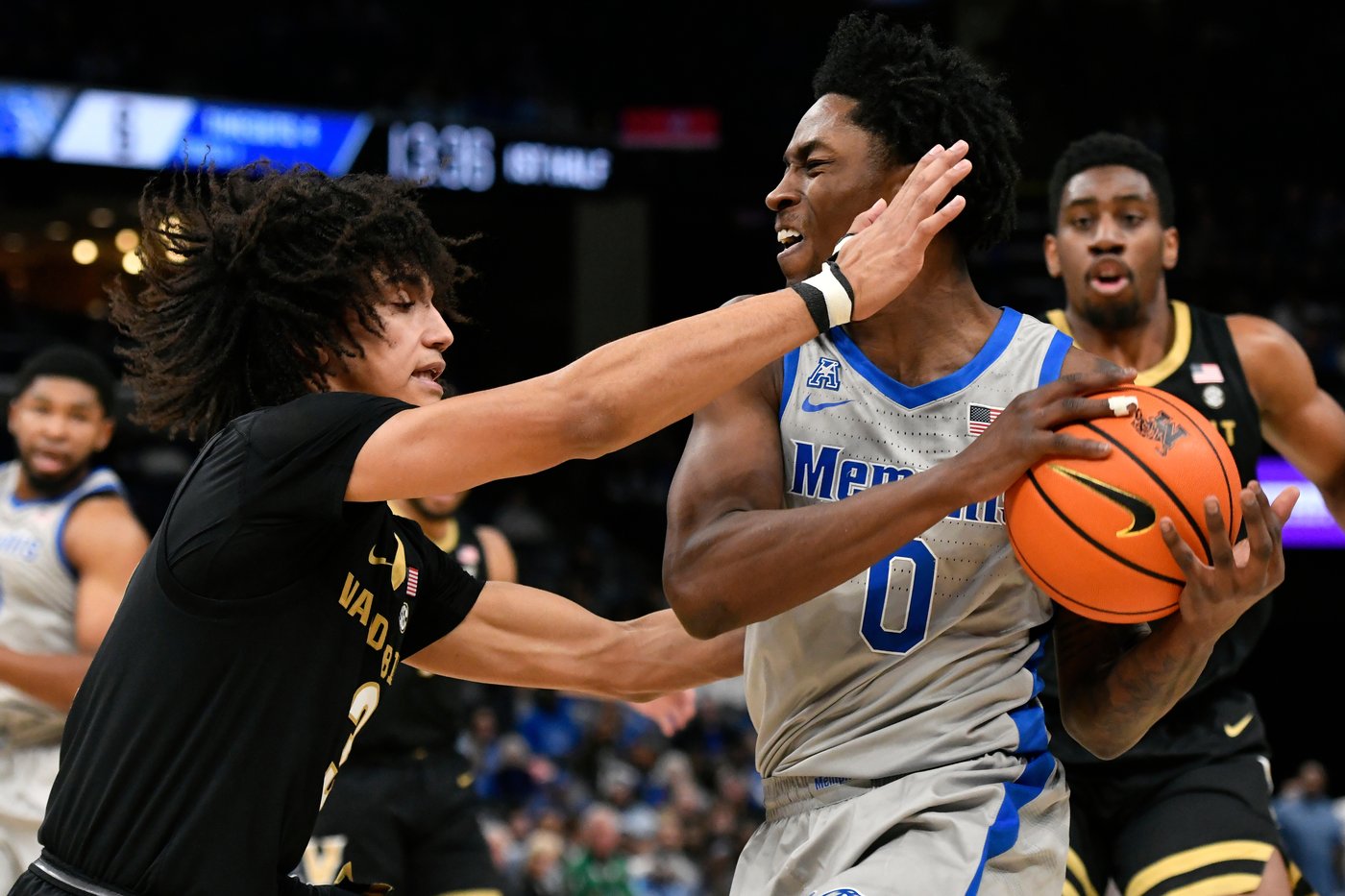 Duke Miles scores 22 points as No. 13 Vanderbilt beats Memphis 77-70 in OT | iNFOnews.ca Duke Miles scores 22 points as No. 13 Vanderbilt beats Memphis 77-70 in OT | iNFOnews.ca