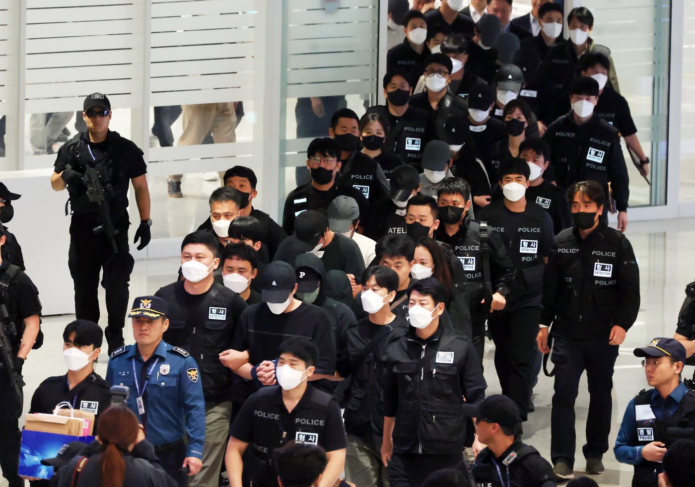 South Korea seeks to arrest dozens of online scam suspects repatriated from Cambodia | iNFOnews.ca South Korea seeks to arrest dozens of online scam suspects repatriated from Cambodia | iNFOnews.ca