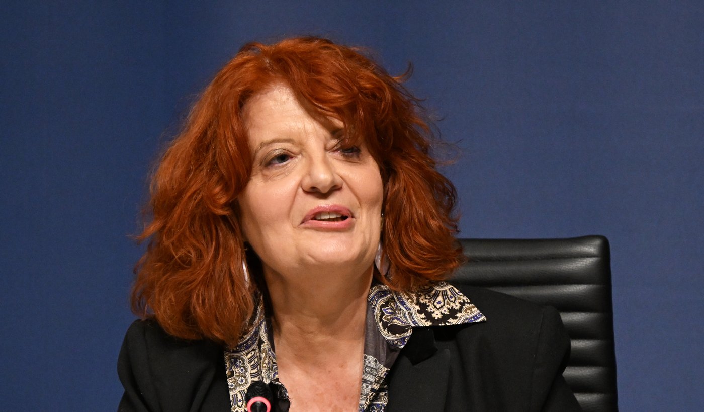 5 more arrests as Louvre jewel heist probe deepens and key details emerge | iNFOnews.ca 5 more arrests as Louvre jewel heist probe deepens and key details emerge | iNFOnews.ca