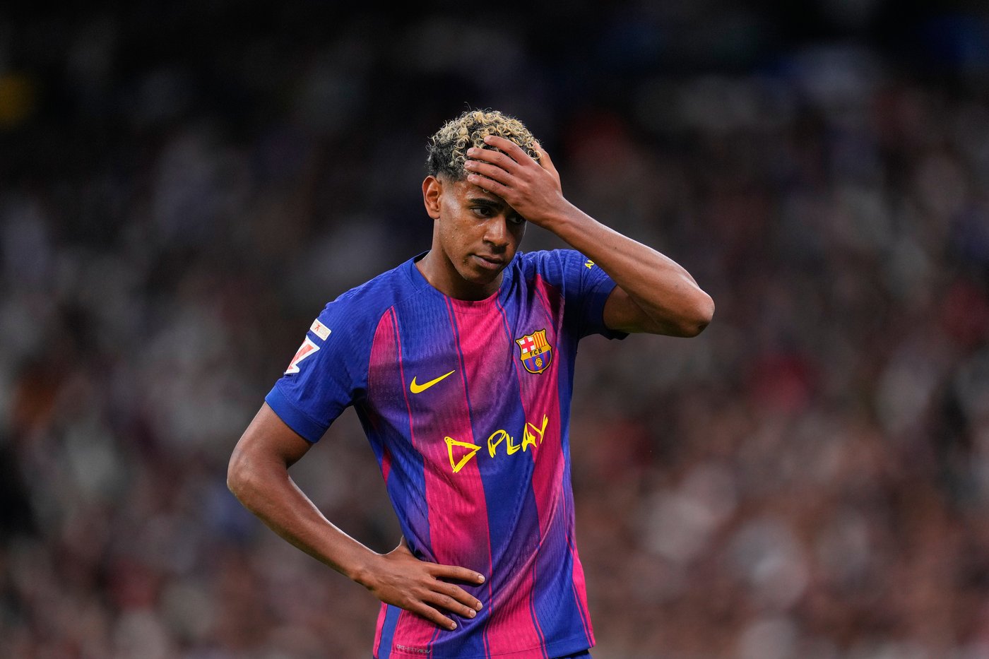 Mbappé and Bellingham score in tense clasico as Madrid wins 2-1 to end losing run against Barcelona | iNFOnews.ca Mbappé and Bellingham score in tense clasico as Madrid wins 2-1 to end losing run against Barcelona | iNFOnews.ca