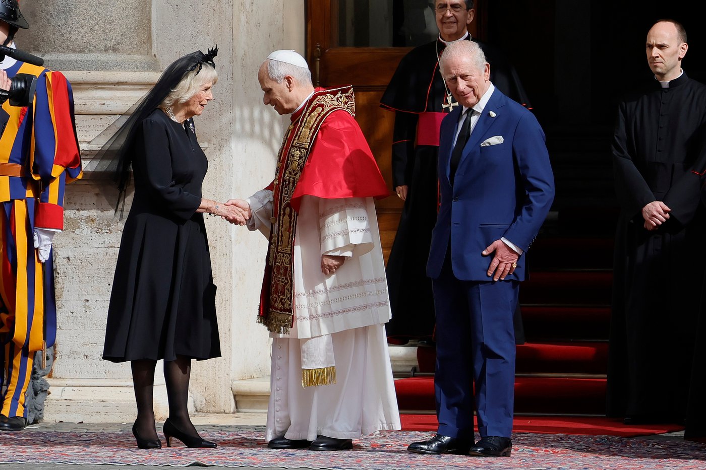 King Charles III prays with pope in historic visit, a welcome respite from royal troubles at home | iNFOnews.ca King Charles III prays with pope in historic visit, a welcome respite from royal troubles at home | iNFOnews.ca
