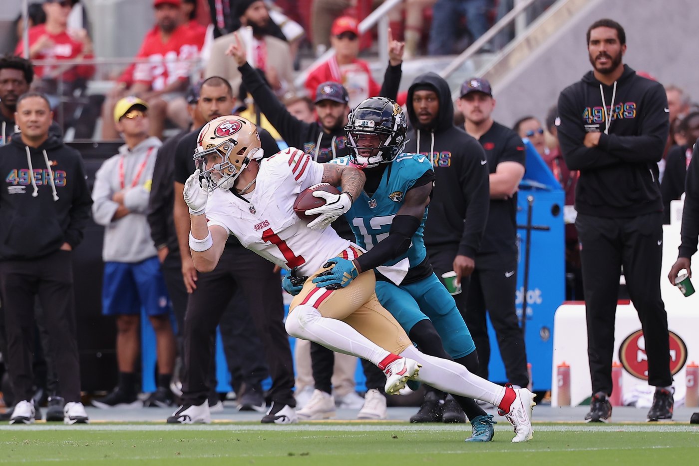 49ers face injury woes with Purdy's toe and short week ahead of Rams clash | iNFOnews.ca