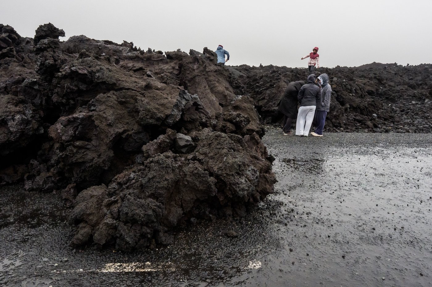 In Iceland, a town still shaken by volcanic eruptions tries to recover | iNFOnews.ca In Iceland, a town still shaken by volcanic eruptions tries to recover | iNFOnews.ca