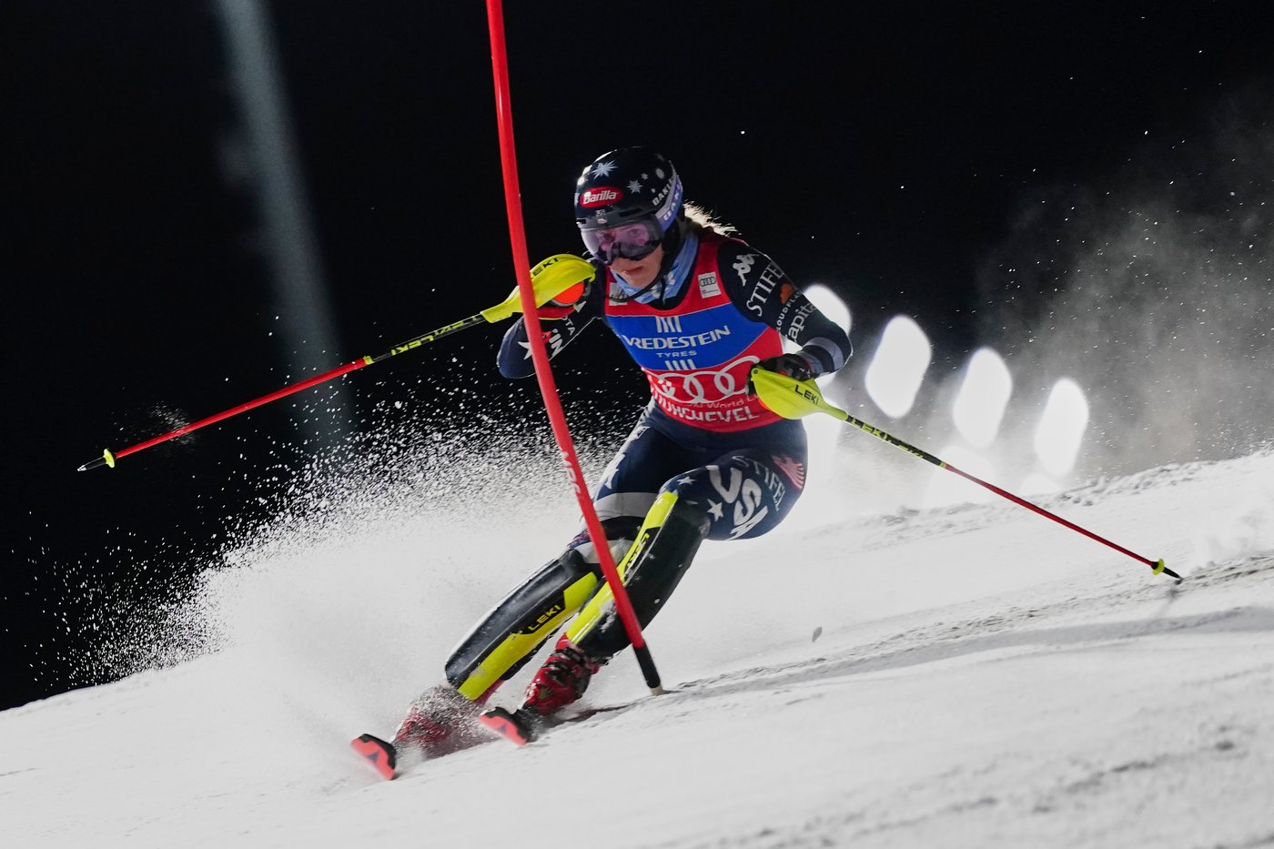 Mikaela Shiffrin wins 4th straight slalom of the Olympic season as rivals falter in night race | iNFOnews.ca Mikaela Shiffrin wins 4th straight slalom of the Olympic season as rivals falter in night race | iNFOnews.ca