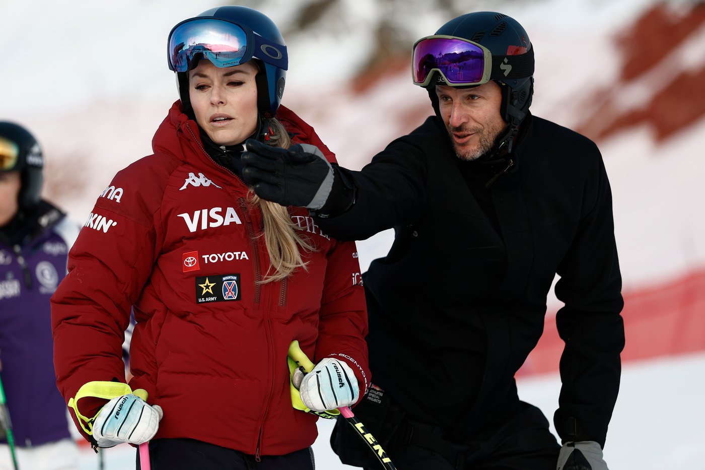 Remarkable Lindsey Vonn wins World Cup downhill at age 41 to start her Olympic season | iNFOnews.ca