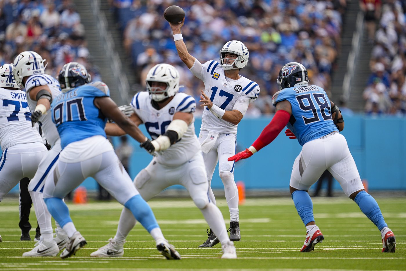 QB Daniel Jones' fast start in Indianapolis has people wondering if he can keep playing this way | iNFOnews.ca