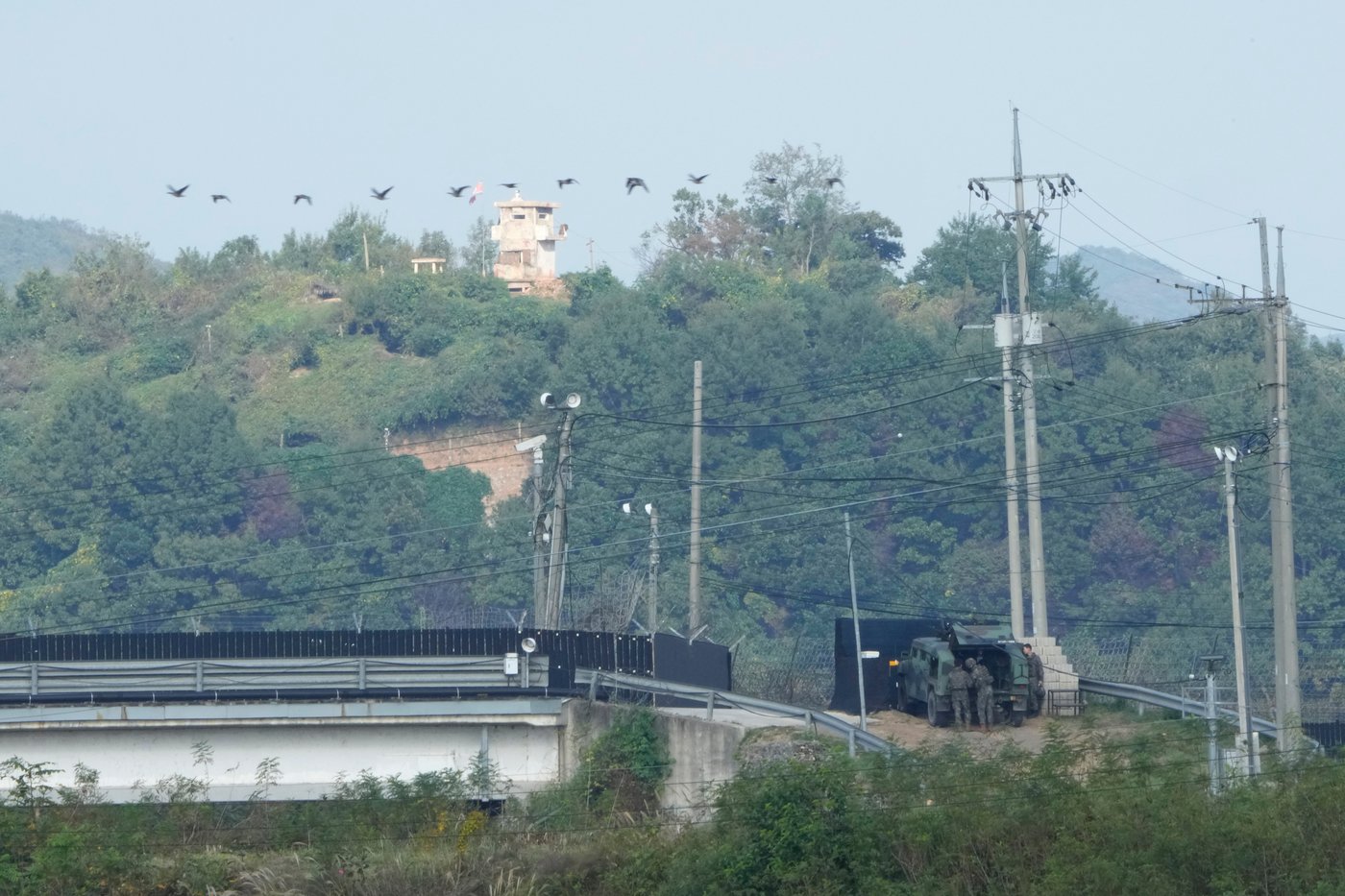 South Korea offers talks with North to prevent accidental armed clash at border | iNFOnews.ca South Korea offers talks with North to prevent accidental armed clash at border | iNFOnews.ca