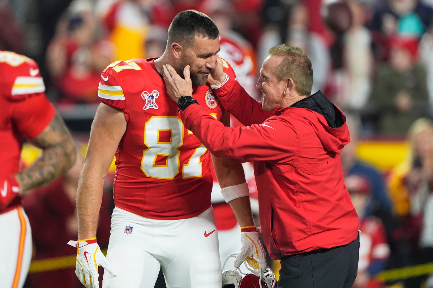 Travis Kelce's emotional night at Arrowhead Stadium may be his last with retirement decision looming | iNFOnews.ca Travis Kelce's emotional night at Arrowhead Stadium may be his last with retirement decision looming | iNFOnews.ca