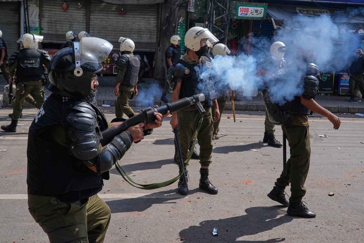 Violence erupts in eastern Pakistan as Islamists try to march on capital for pro-Palestinian rally | iNFOnews.ca Violence erupts in eastern Pakistan as Islamists try to march on capital for pro-Palestinian rally | iNFOnews.ca