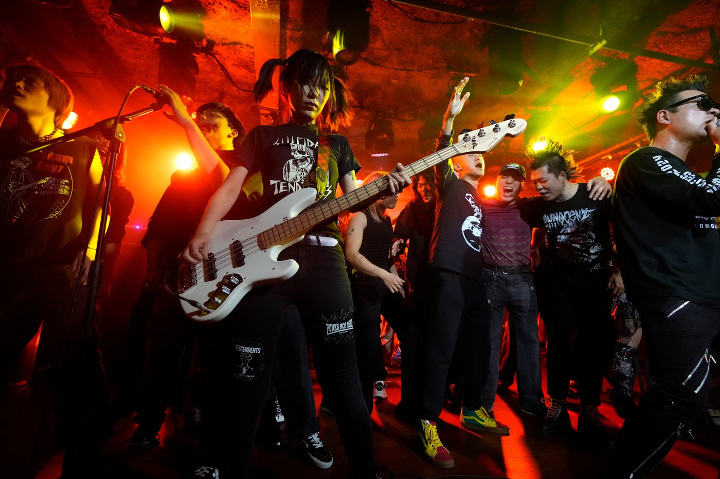 The top 100 photos of 2025 from The Associated Press: Images that defined the year | iNFOnews.ca