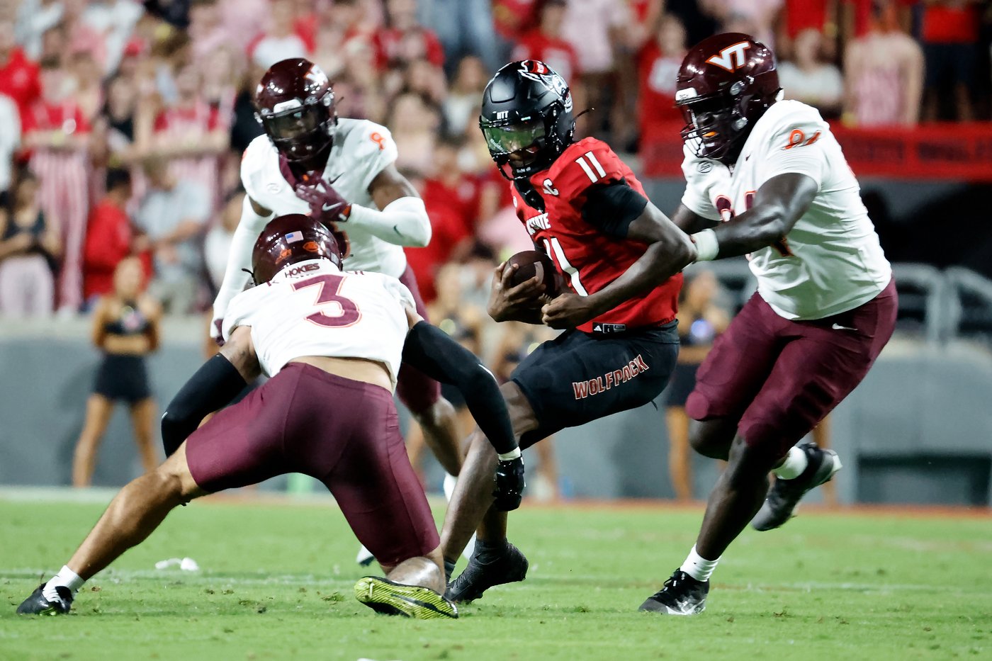 Drones, Stewart lead Virginia Tech past N.C. State 23-21 in ACC opener | iNFOnews.ca