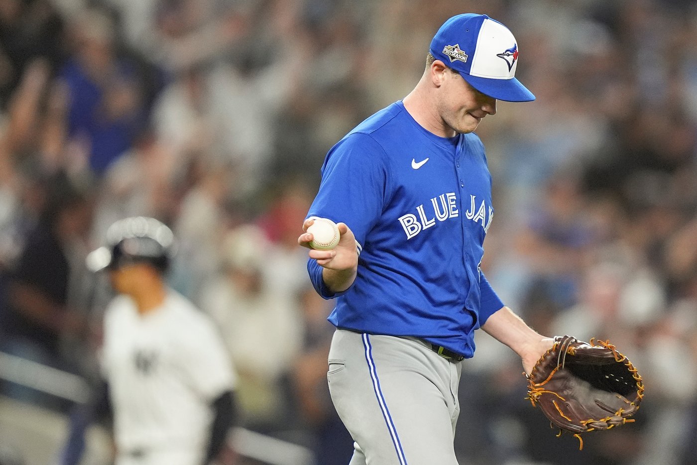 Photo Gallery: Yankees beat Blue Jays 9-6 in Game 3 | iNFOnews.ca