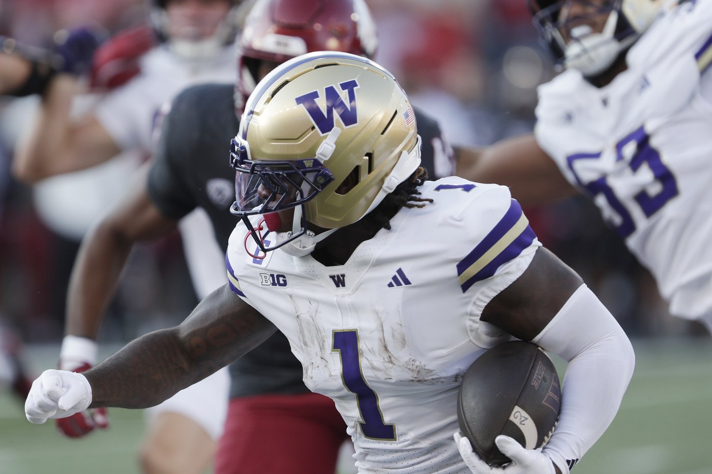 Demond Williams Jr. leads Washington over Washington State 59-24 in Apple Cup | iNFOnews.ca