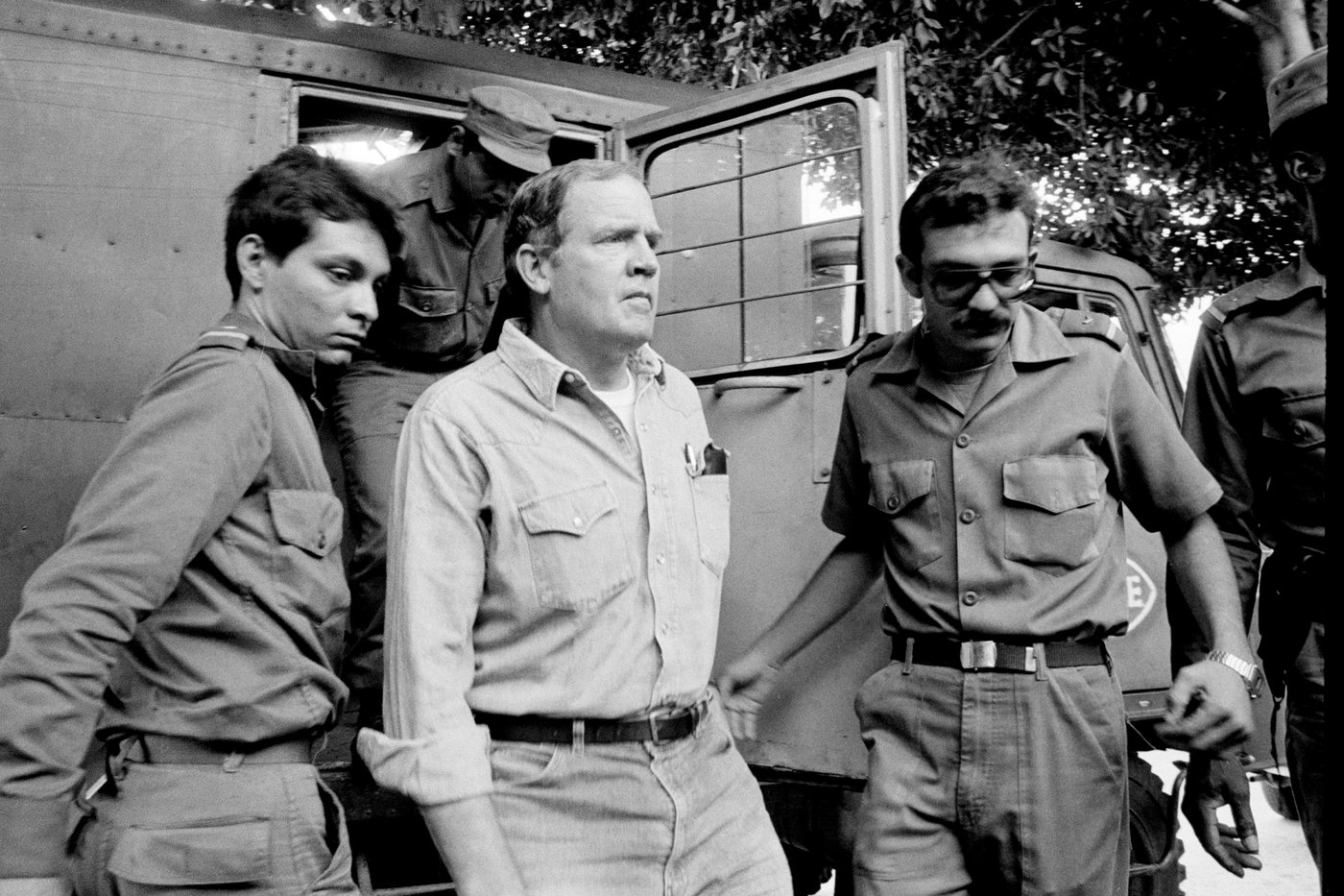 Eugene Hasenfus, key figure in 1980s Iran-Contra affair, dies at 84 | iNFOnews.ca