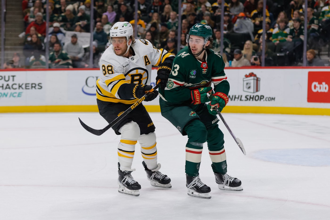Quinn Hughes scores in Minnesota debut as Wild beat Bruins 6-2 for 4th straight win | iNFOnews.ca