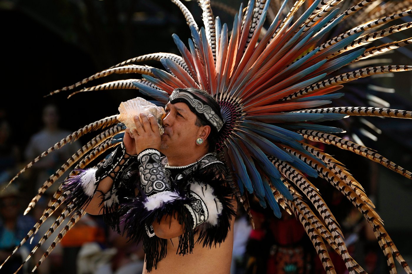 Some Indigenous Peoples Day events strike conciliatory tone amid Trump's focus on Columbus | iNFOnews.ca Some Indigenous Peoples Day events strike conciliatory tone amid Trump's focus on Columbus | iNFOnews.ca