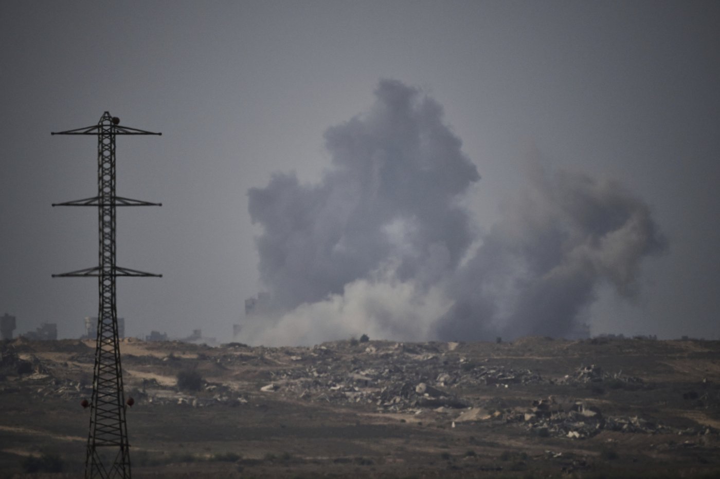 Israel says 4 soldiers killed in southern Gaza, the first since the Gaza City offensive started | iNFOnews.ca