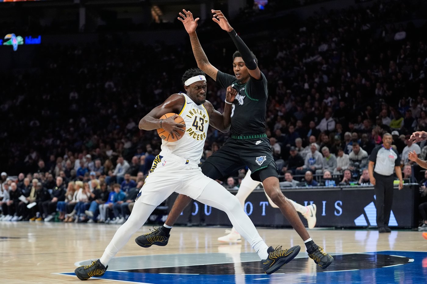 Timberwolves hang on to beat depleted Pacers 114-110, after Edwards exits early with tight hamstring | iNFOnews.ca Timberwolves hang on to beat depleted Pacers 114-110, after Edwards exits early with tight hamstring | iNFOnews.ca