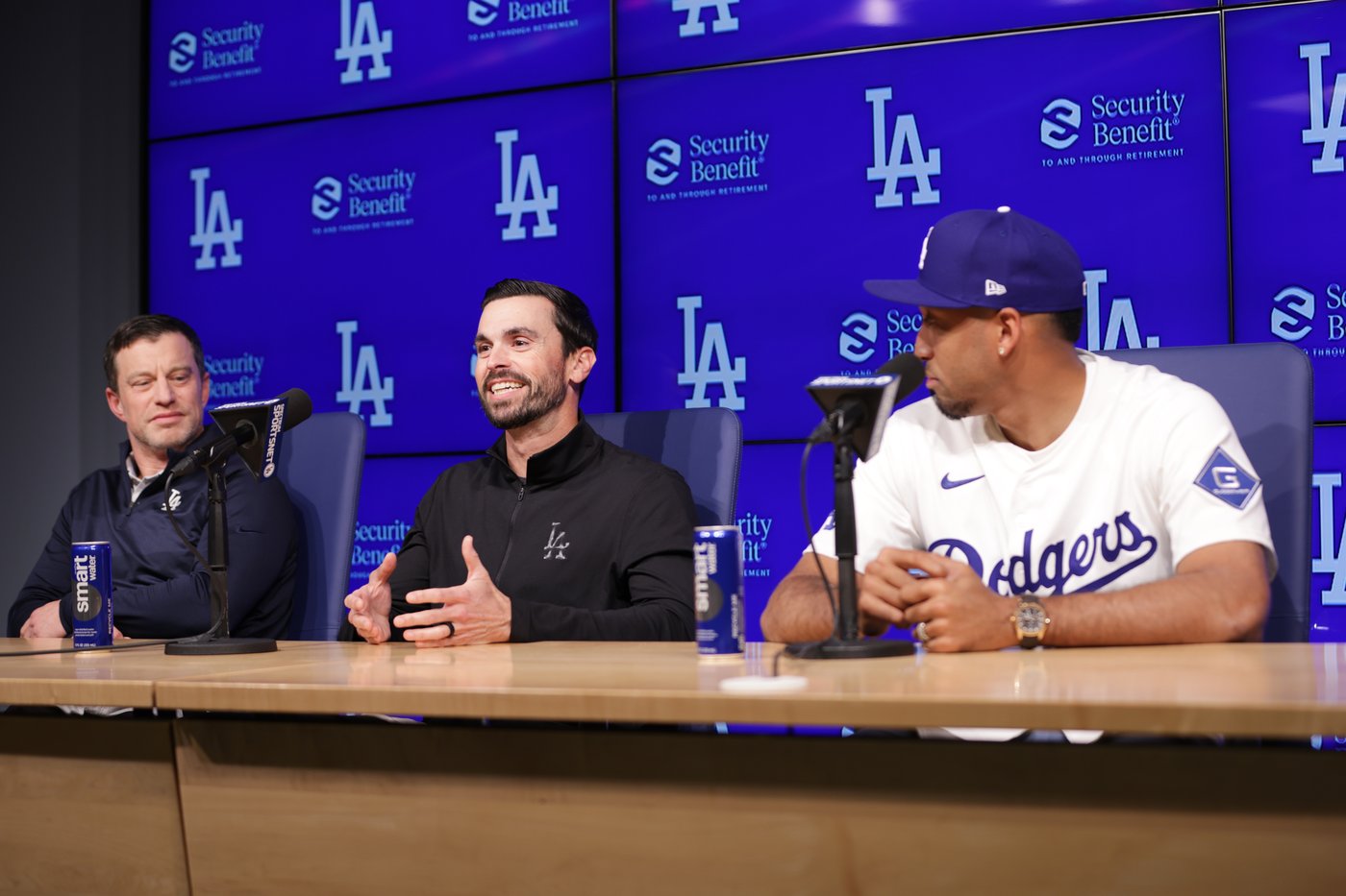 Dodgers owe $1.06 billion in deferred money to 9 players through 2047 after Edwin Díaz deal | iNFOnews.ca Dodgers owe $1.06 billion in deferred money to 9 players through 2047 after Edwin Díaz deal | iNFOnews.ca