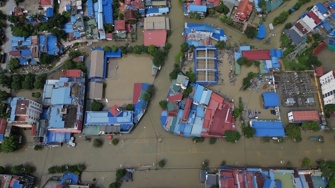 Torrential rains cause deadly flooding in northern Vietnam | iNFOnews.ca