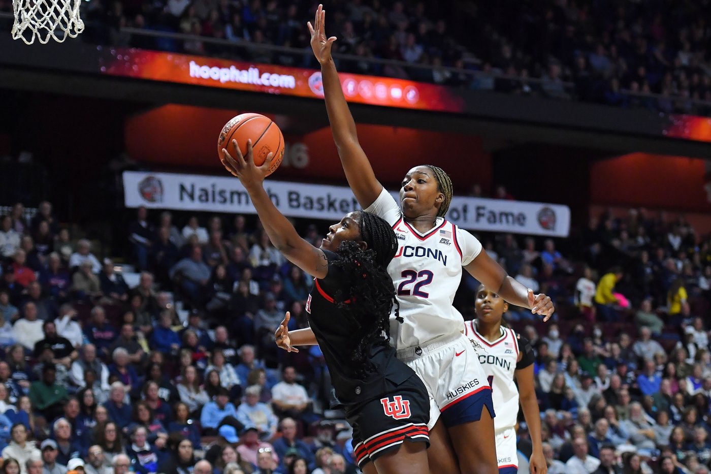Fudd's 24 points leads top-ranked UConn past Utah 93-41 in Hall of Fame Women's Showcase | iNFOnews.ca Fudd's 24 points leads top-ranked UConn past Utah 93-41 in Hall of Fame Women's Showcase | iNFOnews.ca